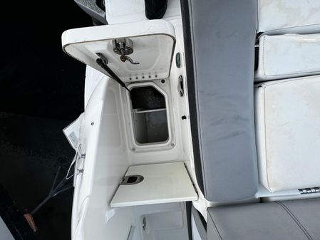 Sea-ray 240-SUNDECK image