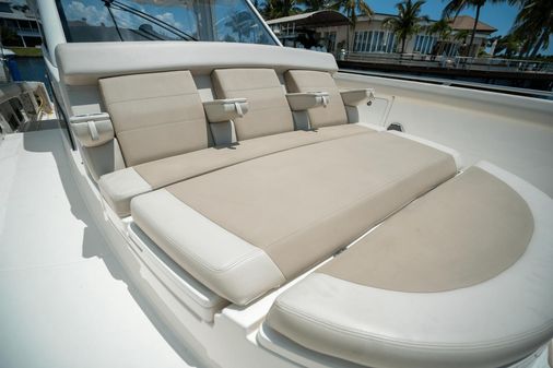 Boston Whaler 420 Outrage image