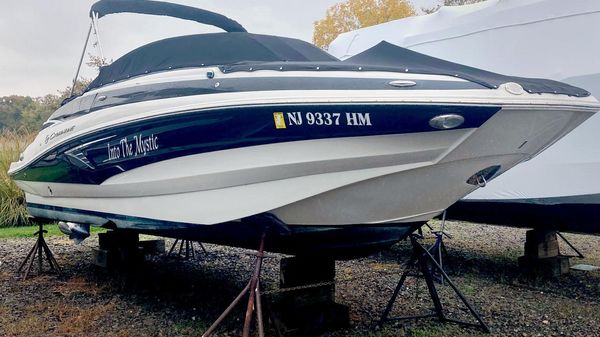 Crownline E235XS