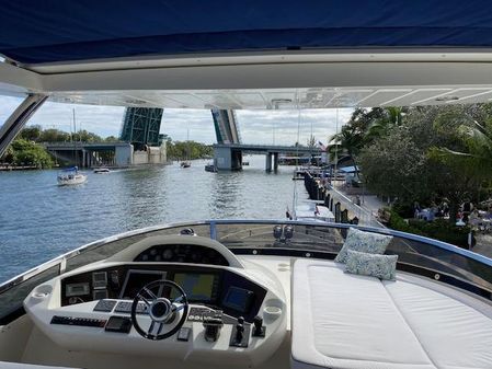 Sunseeker 86 Yacht image