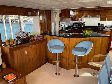 Sunseeker 86 Yacht image