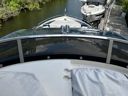 Sunseeker 86 Yacht image