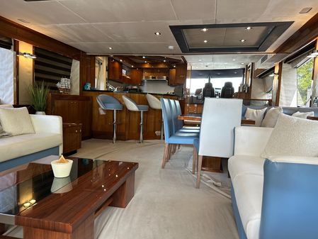 Sunseeker 86 Yacht image