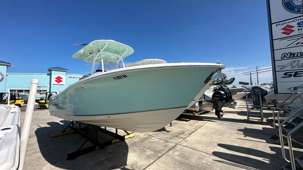 NauticStar 2602 Legacy