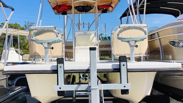 Catamaran Coaches Custom 