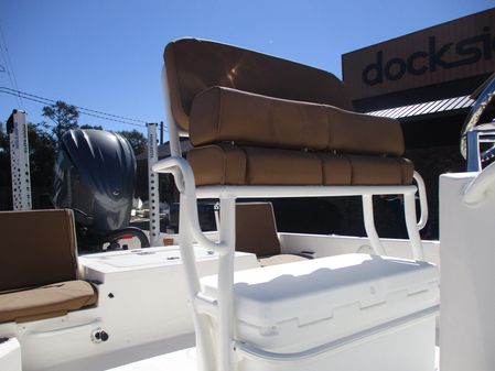 Skeeter SX240 image