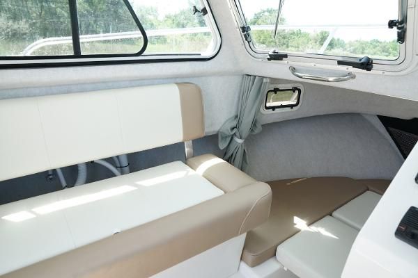 Parker 2320-SL-SPORT-CABIN image