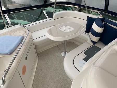 Sea Ray 52 Sedan Bridge image