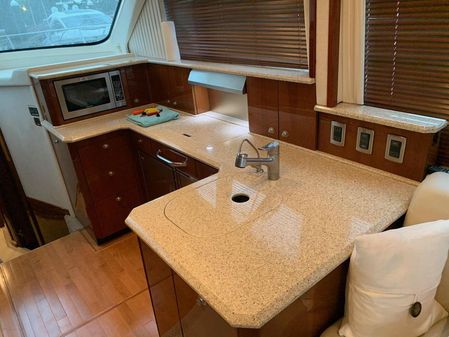 Sea Ray 52 Sedan Bridge image