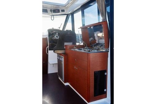 Jeanneau NC-WEEKENDER-895 image