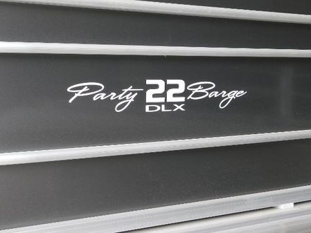 Sun-tracker PARTY-BARGE-22-RF-DLX image