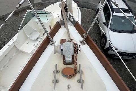 Hinckley PILOT-35-SLOOP-HULL-100- image