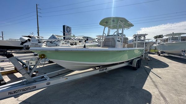 Sea Pro 248 Bay