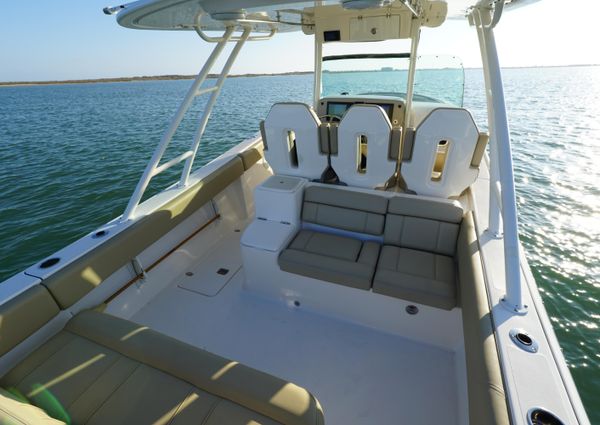 Pursuit ST 310 Sport image