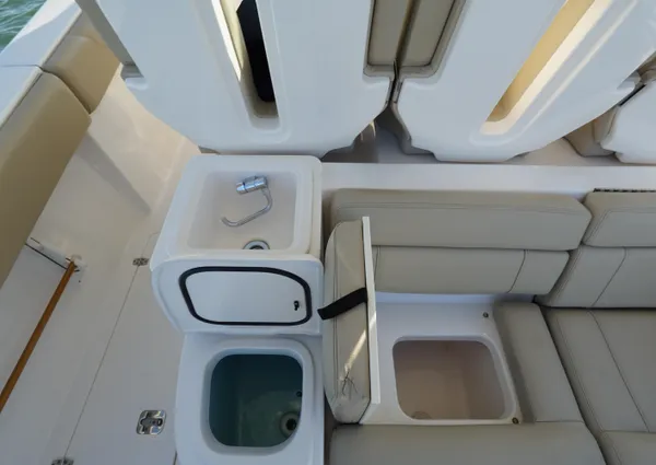 Pursuit ST 310 Sport image