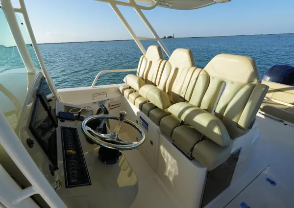 Pursuit ST 310 Sport image