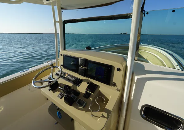 Pursuit ST 310 Sport image