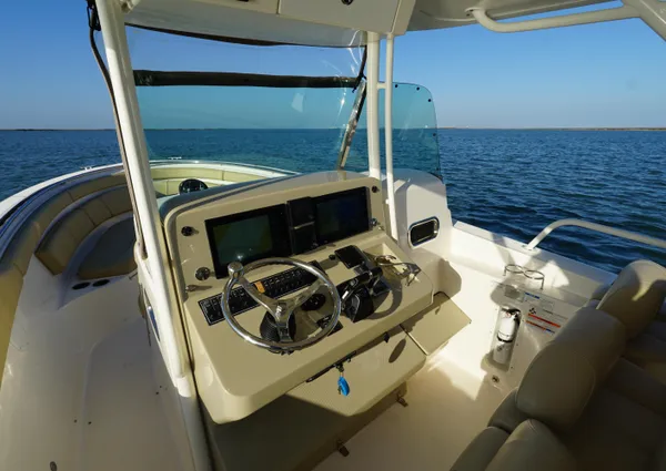 Pursuit ST 310 Sport image