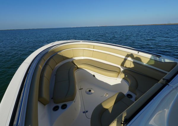 Pursuit ST 310 Sport image