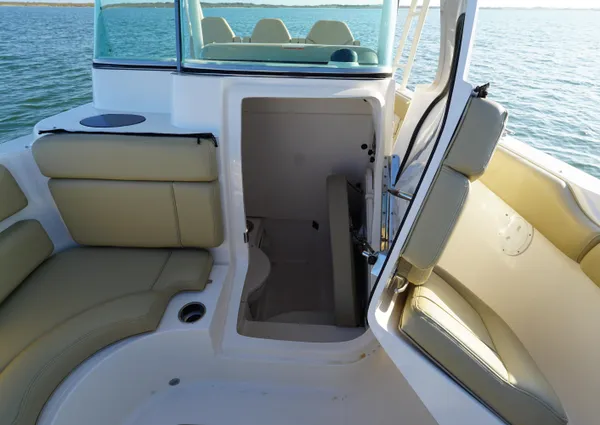 Pursuit ST 310 Sport image