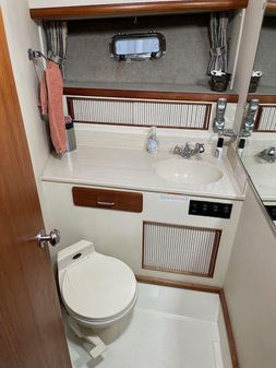 Tollycraft Sundeck image
