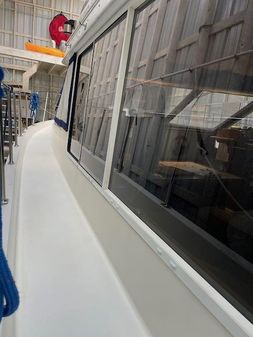 Tollycraft Sundeck image