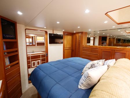 Offshore Yachts 62 Pilothouse image