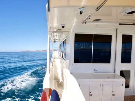 Offshore Yachts 62 Pilothouse image