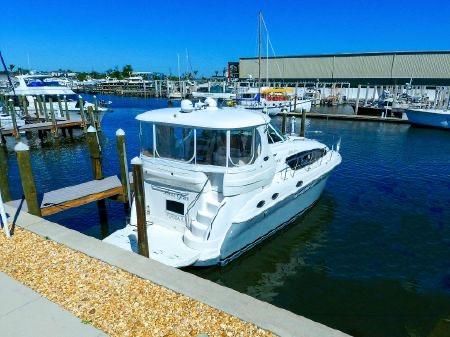 Sea Ray 40 Motor Yacht image