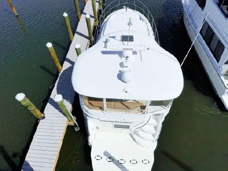 Sea Ray 40 Motor Yacht image