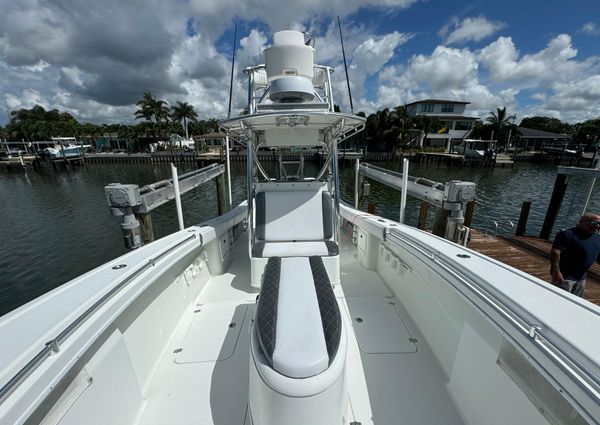 Yellowfin 34 Center Console image