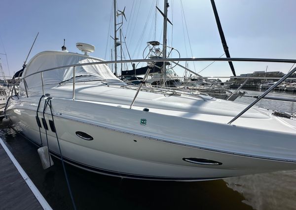 Sea Ray 380 Sundancer image