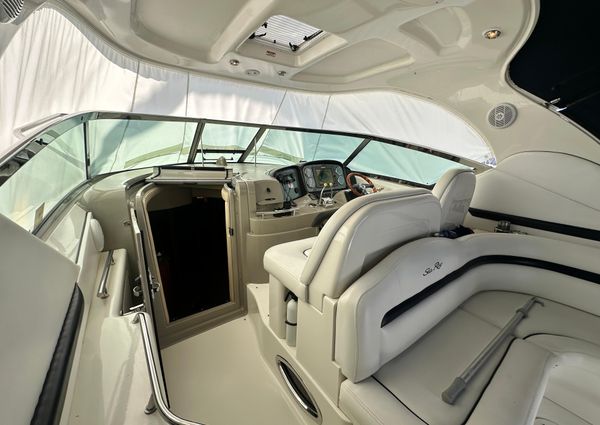 Sea Ray 380 Sundancer image