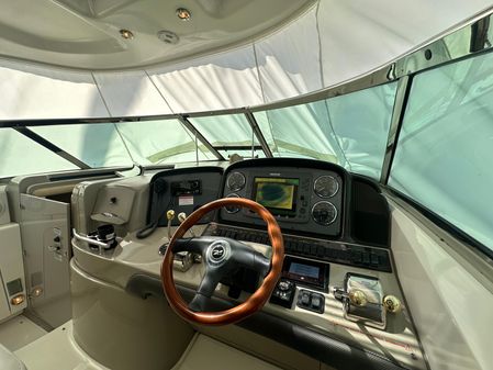 Sea Ray 380 Sundancer image