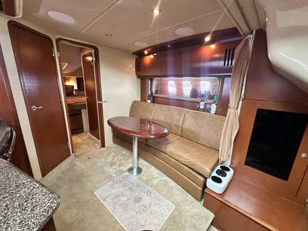 Sea Ray 380 Sundancer image