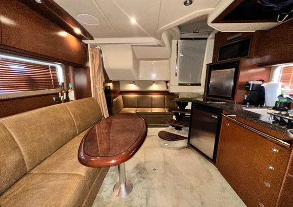 Sea Ray 380 Sundancer image