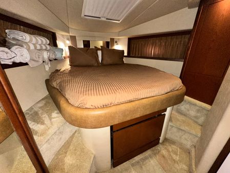 Sea Ray 380 Sundancer image