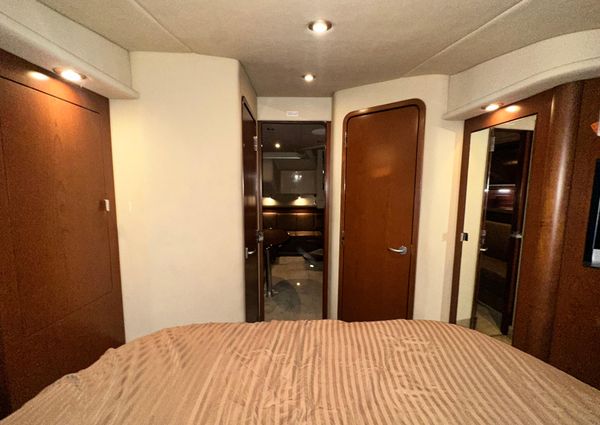 Sea Ray 380 Sundancer image