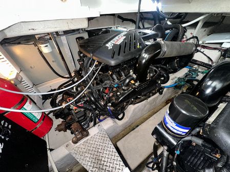 Sea Ray 380 Sundancer image