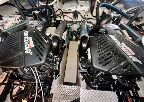 Sea Ray 380 Sundancer image