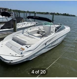 Rinker 246-CAPTIVA-BOWRIDER image