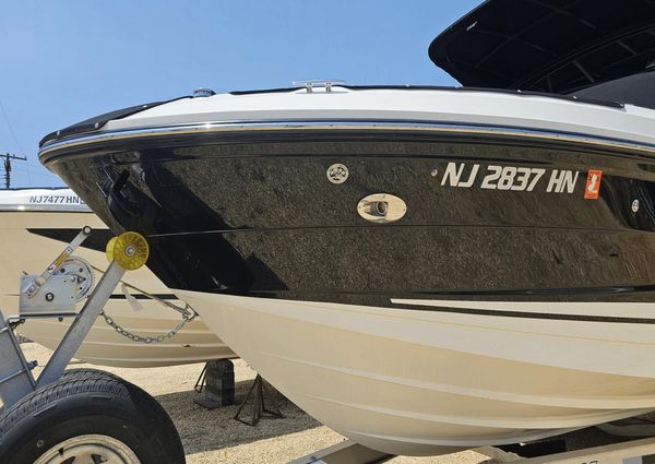 Sea Ray 250 SLX image