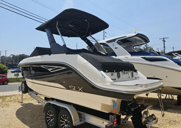 Sea Ray 250 SLX image