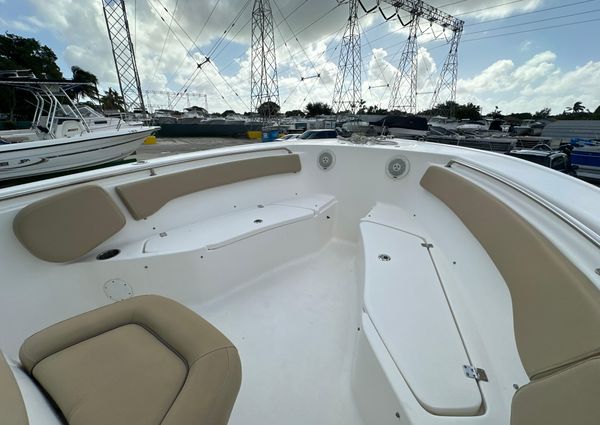 Tidewater 220-CC-ADVENTURE image