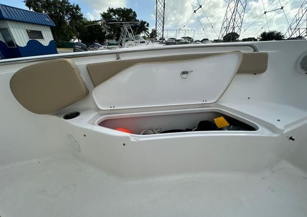 Tidewater 220-CC-ADVENTURE image