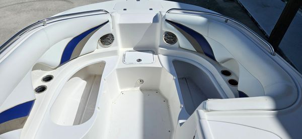 Hurricane SUNDECK-SPORT-220-OB image