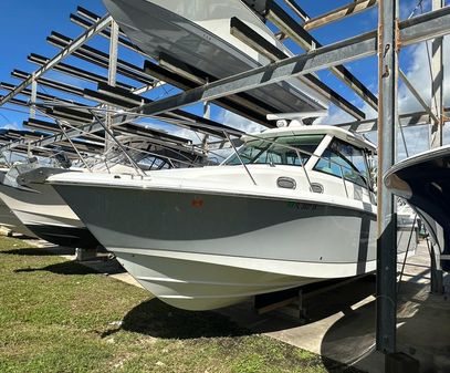 Boston Whaler 315 Conquest image