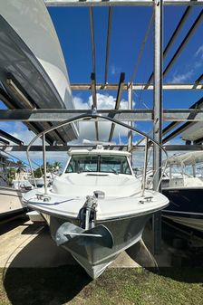 Boston Whaler 315 Conquest image