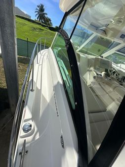 Boston Whaler 315 Conquest image