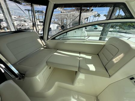 Boston Whaler 315 Conquest image